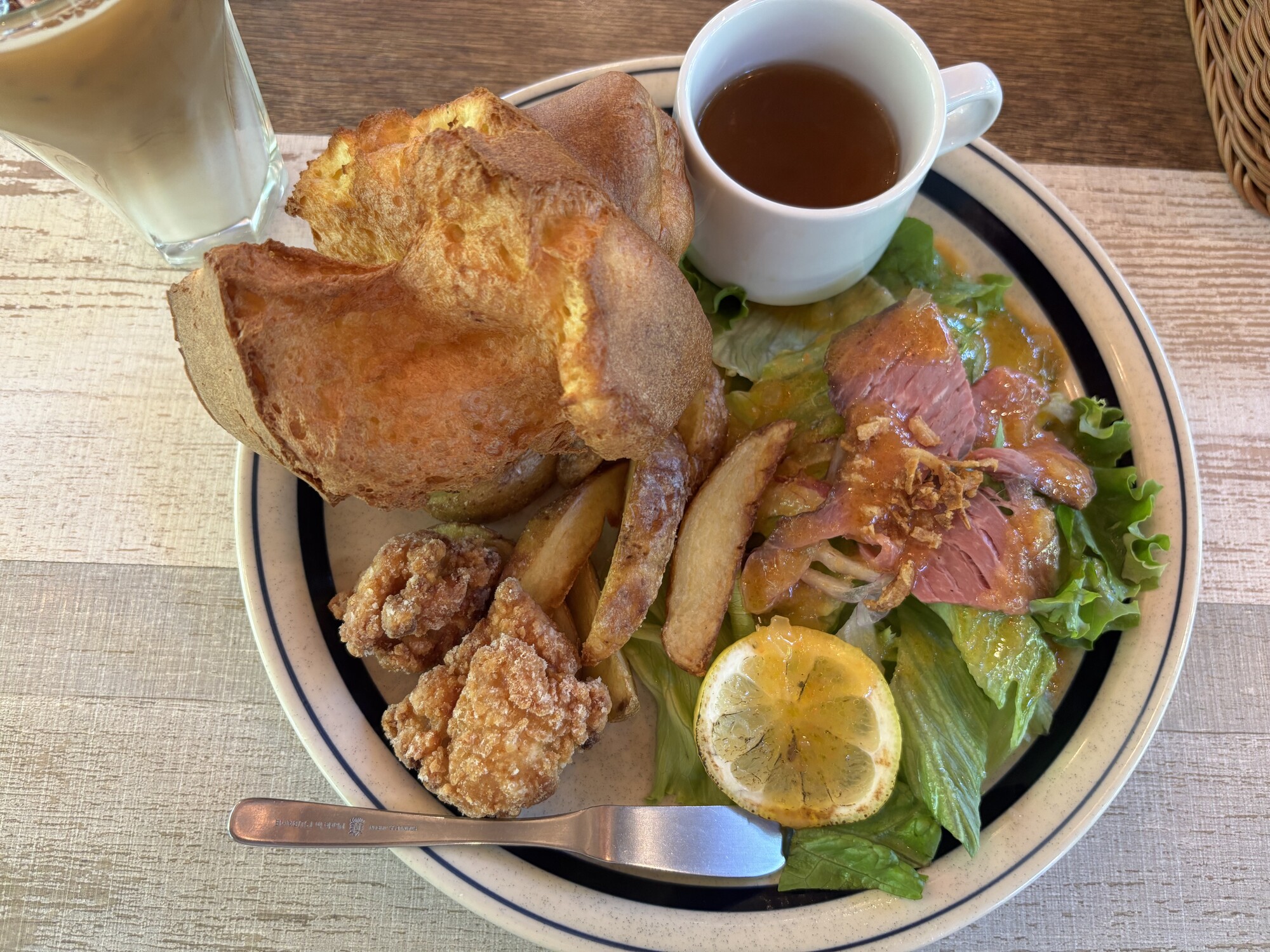 金シャチ横丁